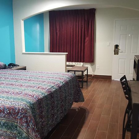 Moonlight Inn & Suites Jersey Village Zimmer foto